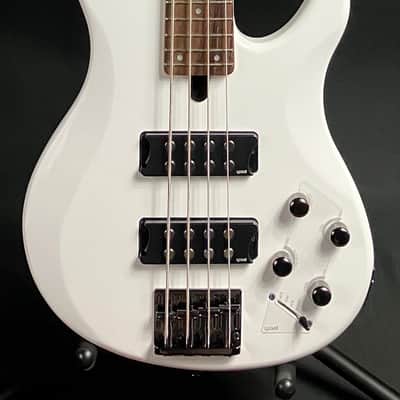 Used Yamaha Bass Guitars | Reverb