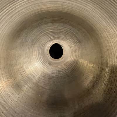 Vintage Avedis Zildjian Transition Stamp 17" Crash - 1140 grams 1946-53 image 4