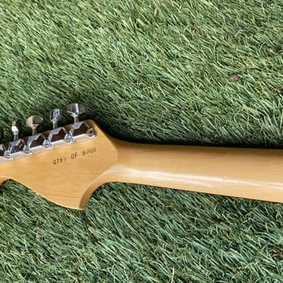 Lyon Brian Bell Weezer Limited Edition #’d 0789 of 6000  - Black/Gray Silverburst Strat Stratocaster LX3 LX3WZ image 7
