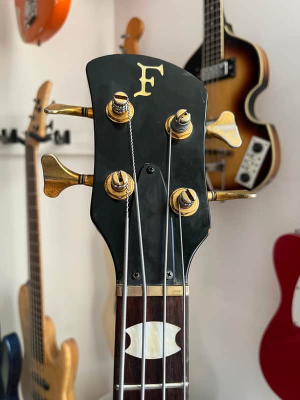 Rare Japan Fernandes MV-65NS Nikki Sixx Reversed T-bird Spector