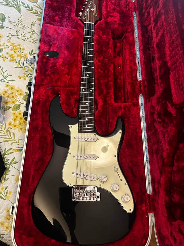 Ibanez Prestige AZ2203N 2025 - Gloss Black