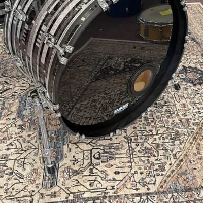 Ludwig Classic Maple Fab Outfit 22/13/16 - Black Digital Sparkle image 2
