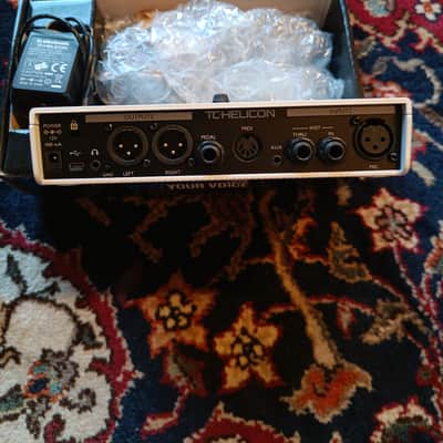 TC Helicon VoiceLive Play GTX 2012 - 2014 - White image 5