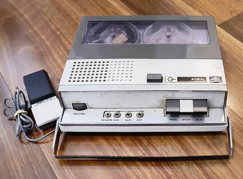Vintage Aiwa TP-703 3 inch Reel to Reel Tape Recorder - Rare image 1