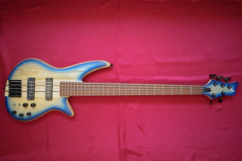 Jackson Pro Series Spectra Bass SBP V
