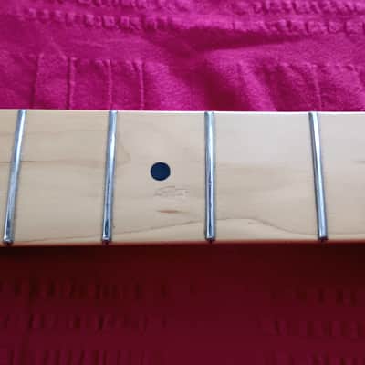 Fender 099-3002-921 American Standard Stratocaster Neck (w/ Tuners), 22-Fret 2003 - Maple image 8