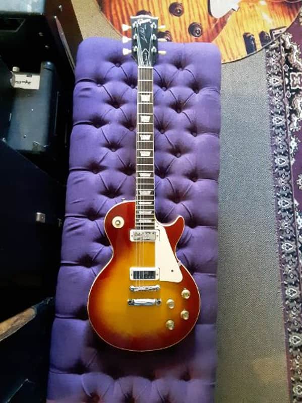 Gibson Les Paul Deluxe 1972 cherry sunburst image 1
