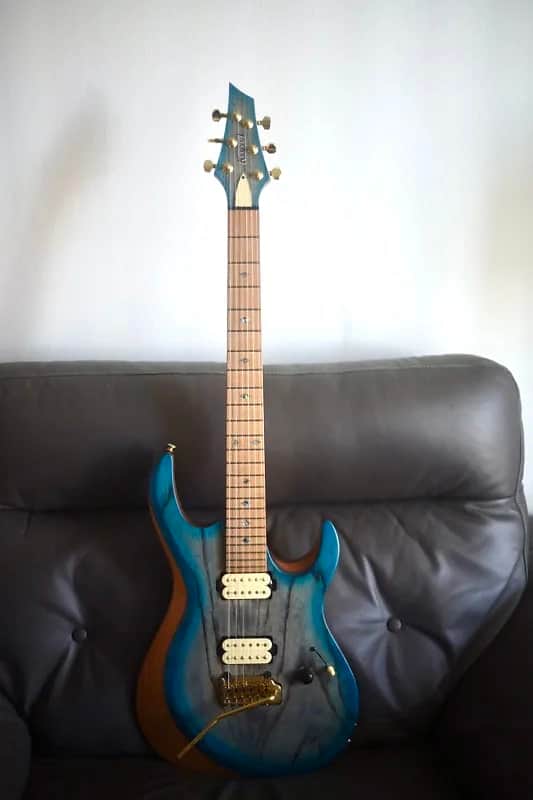 Kiesel Aries Electric - Aqua Burst image 1