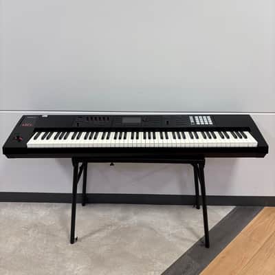 Roland FA-08