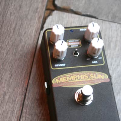 KEELEY "Memphis Sun – Lo-Fi Reverb, Echo and Double-Tracker" image 7