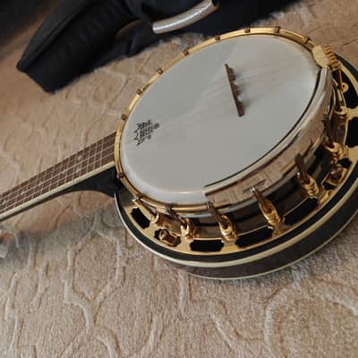 Gold Tone Banjolele Professional Banjo Ukulele with Gig Bag image 3