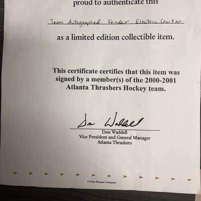 Fender US Telecaster NHL 2000 Atlanta Thrashers Team autographed Guitar image 7