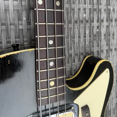 Vintage Harmony H-22 Bass Guitar 1963 - Sunburst image 7