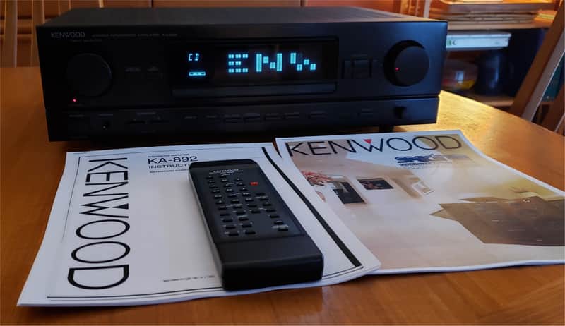 Kenwood Flagship Spectrum Series KA-892 Integrated Amplifier 120