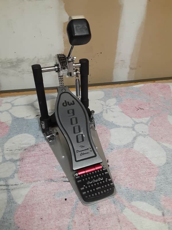 DW DWCP9000 9000 Series Single Bass Drum Pedal 2010s - Silver image 1