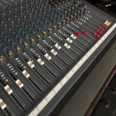 Soundcraft Delta 200 Deluxe 32-Channel Analog Recording Console – Made in England – CPS275 PSU – Serviced image 2
