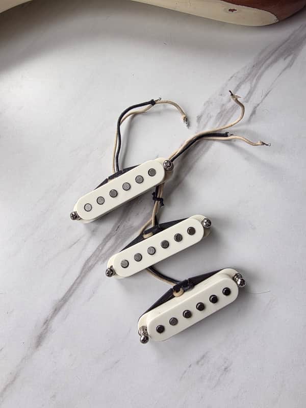 Suhr V60LP Pickups image 1