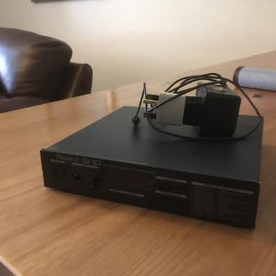 Roland GI-10 Guitar-Midi Interface