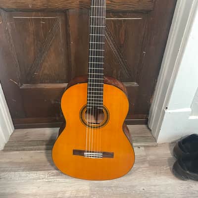 Yamaha cg101a classical acoustic guitar image 1