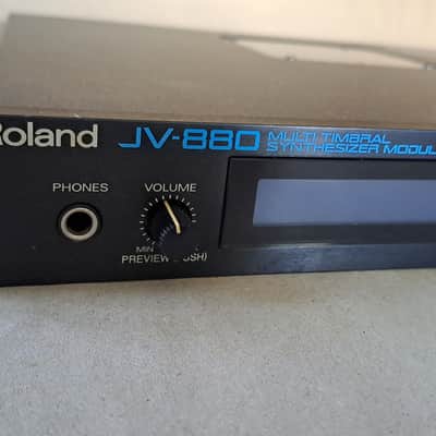 Roland JV-880 Multi Timbral Synthesizer Module, new bright blue display image 3