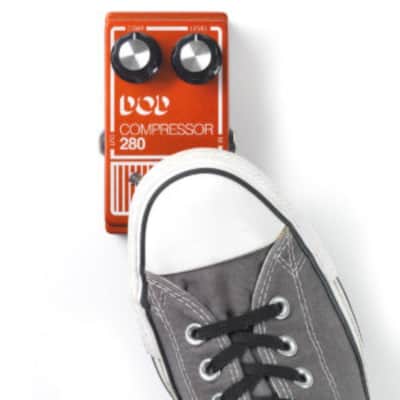 DigiTech DOD Compressor 280 Optical Effects Pedal with Lightweight Aluminum Chassis, True Bypass Switching, and LED Power Indicator (Orange) image 7