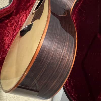 Taylor 714ce - Mint - Natural image 16