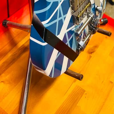Warmoth Telecaster 2025 - Blue Frankie with Bigsby nitro image 2