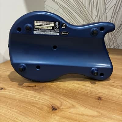 Behringer V-AMP 2 Virtual Guitar Amp 2000s - Blue image 7