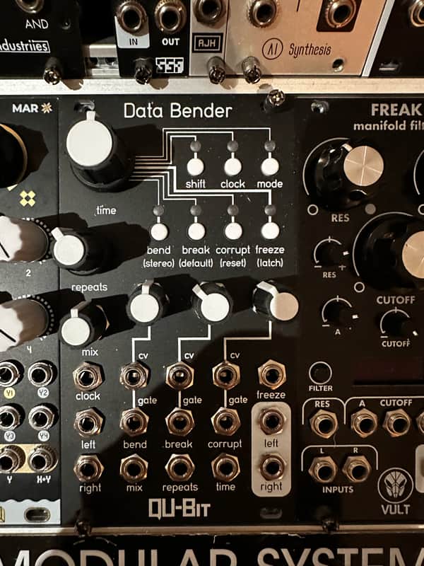 Qu-Bit Electronix Data Bender