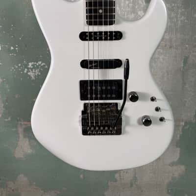 1987 G&L Invader HSS Electric Guitar w/OHSC #G016944 - White image 2