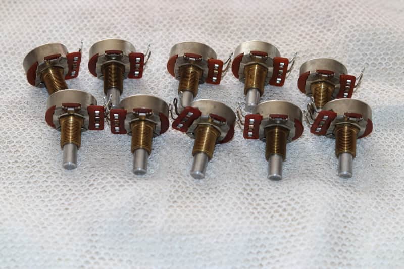CTS 250K 350K branded Pot 1978 solid shaft NOS 500? K pot 1978 image 1