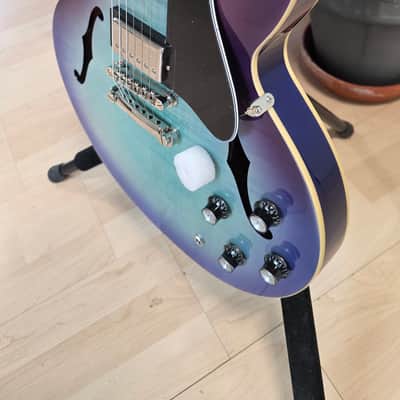 Epiphone ES-335 Blueberry Burst BRAND NEW Figured Flame Top and Back Semi-Hollowbody Hollow Body Archtop 335 Electric Guitar image 16