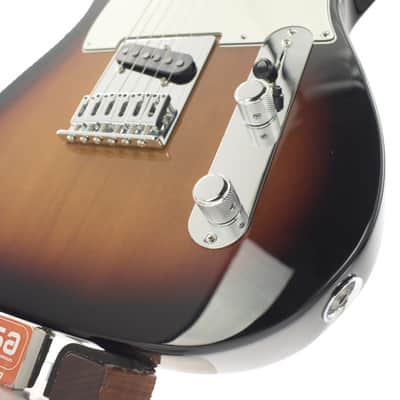 Fender Player Telecaster with Maple Fretboard 2023 3-Color Sunburst image 6