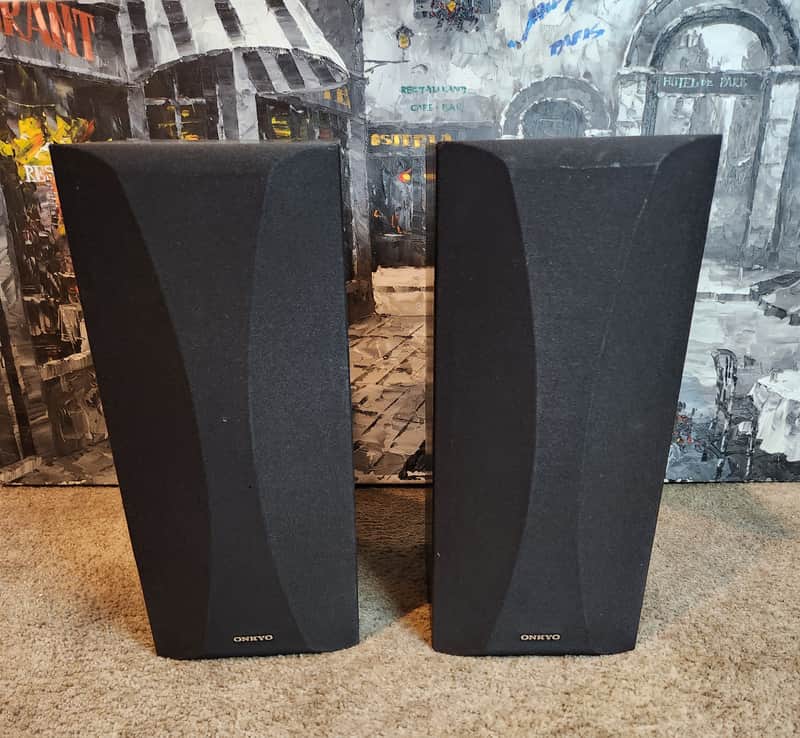 Onkyo Onkyo SKF-200F are 2-way bass-reflex front speakers, 90s - Black image 1