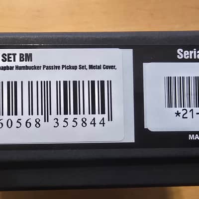 MEC MEC Passive Soapbar Bass Pickup Set, Metal Cover, 6-String 2026 - Black Chrome image 3