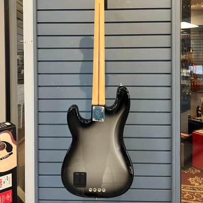 Fender Troy Sanders Precision Bass, Rosewood Fingerboard, Silverburst image 6