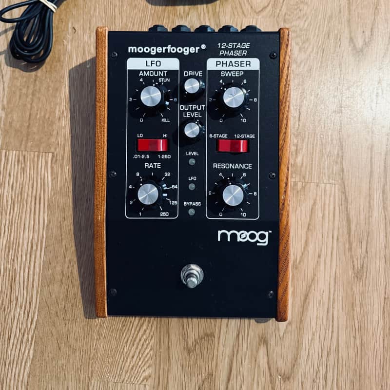 1999 – 2018 Moog MF-103 Moogerfooger 12-Stage Phaser Black