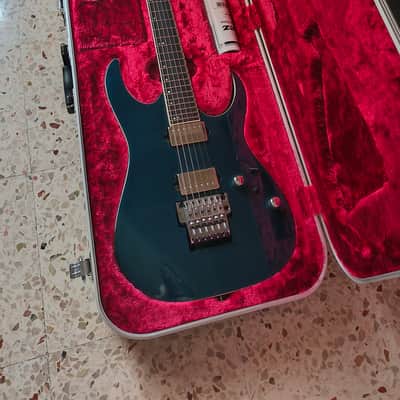 Ibanez RG5320C-DFM 2023 - Deep Forest Green Metallic (DFM) finish image 7