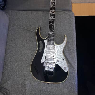 Ibanez JEM10th-BK Steve Vai Signature 10th Anniversary 1996 - Black image 7