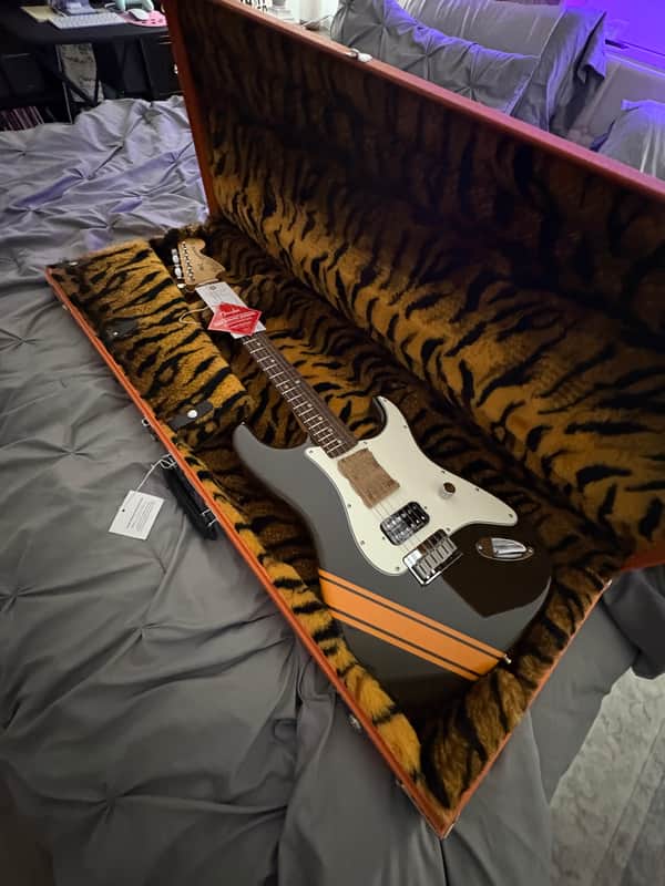 Fender To The Stars Limited Edition Tom Delonge "Padre" Stratocaster 2025 - Brown w/ Orange Competition Stripe