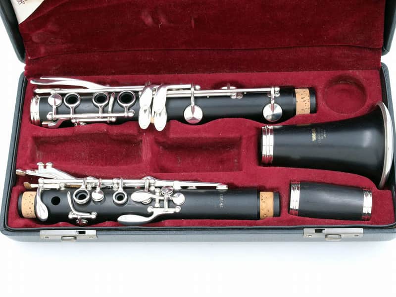 Yamaha YCL-450 Intermediate Bb Clarinet with Silver-Plated Keys