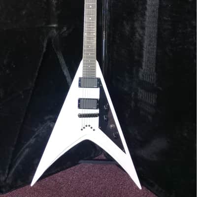 ESP LTD DV8-R Dave Mustaine Signature 2006 Snow White W/Original Hard Case *** FREE SHIPPING *** image 1