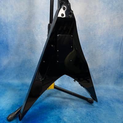 Edwards by ESP EC-105V Penicillin's Chisato Artist Model Flying V Made in Japan - 1990's image 16