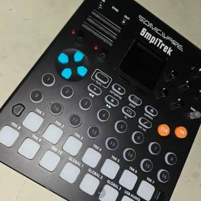 Sonicware SmplTrek Portable Production Sampler 2022 - Present - Black image 2