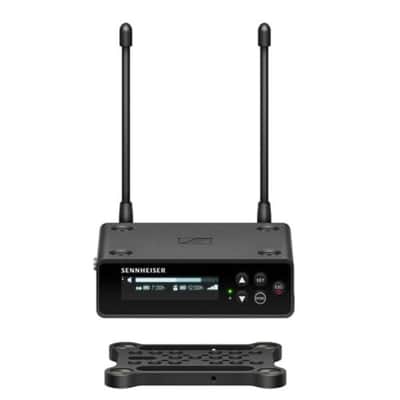 Mint Sennheiser EW-DP ME 4 Set (R1-6) Camera-Mount Digital Wireless Microphone System Bundle w/Pig Hog PHM10 8mm Mic Cable, 4-pack Blucoil AA Batteries and Liquid Audio Polishing Cloth image 6