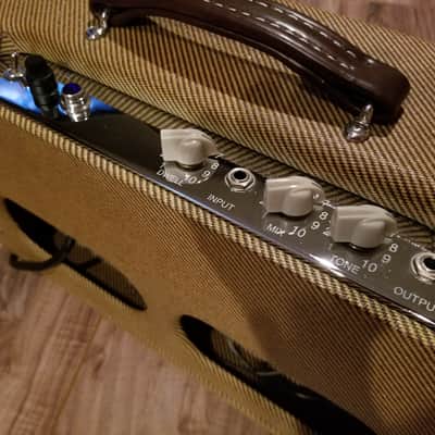 Uncle Spot Spring Reverb -analog tube driven- tweed with cover image 15