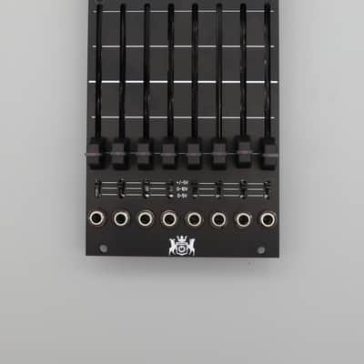 Michigan Synth Works Chronovore 303-Style CV/Gate Sequencer (Black