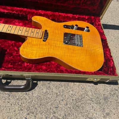 2012 - Fender Select Carved top Telecaster (Amber) image 4