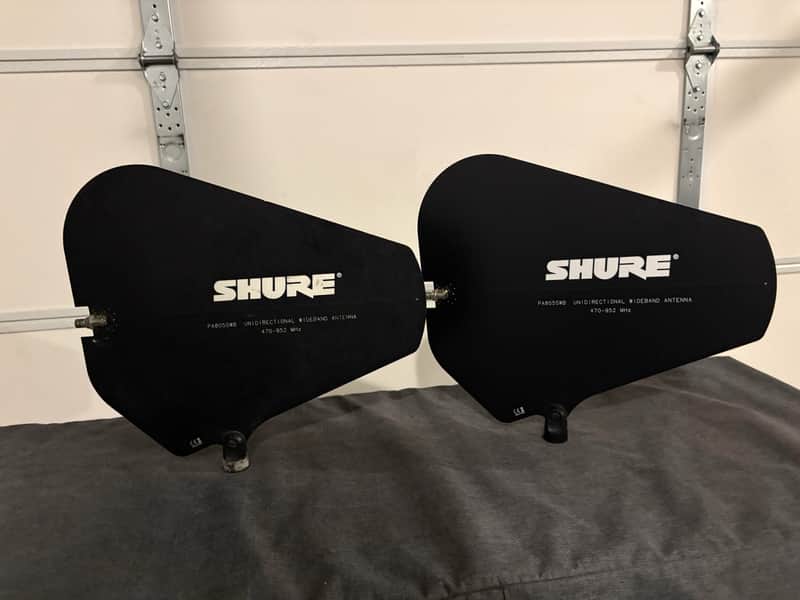 Shure PA805SWB Passive Directional Antennas image 1