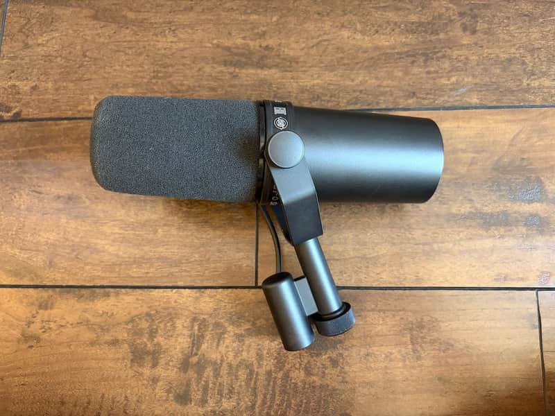 Shure SM7B Cardioid Dynamic Microphone SM 7B image 1